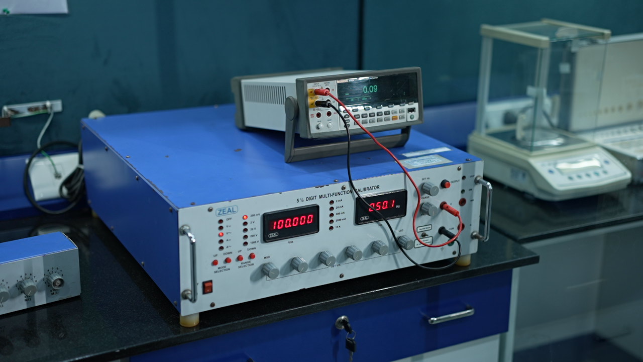 ET Lab (8).JPG